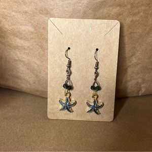 MKW Emporium Handmade Gray & Gold Twisted Metal Starfish Charm Drop Earrings #26